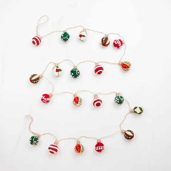 Holiday Balls  Garland